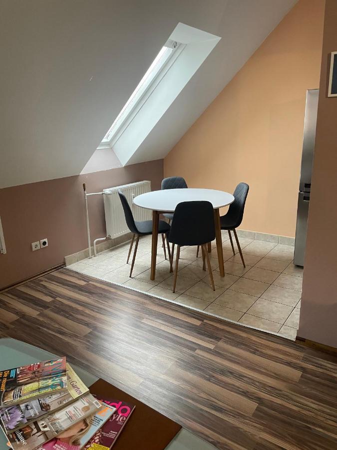 Palank Apartman Мошонмадьяровар Экстерьер фото