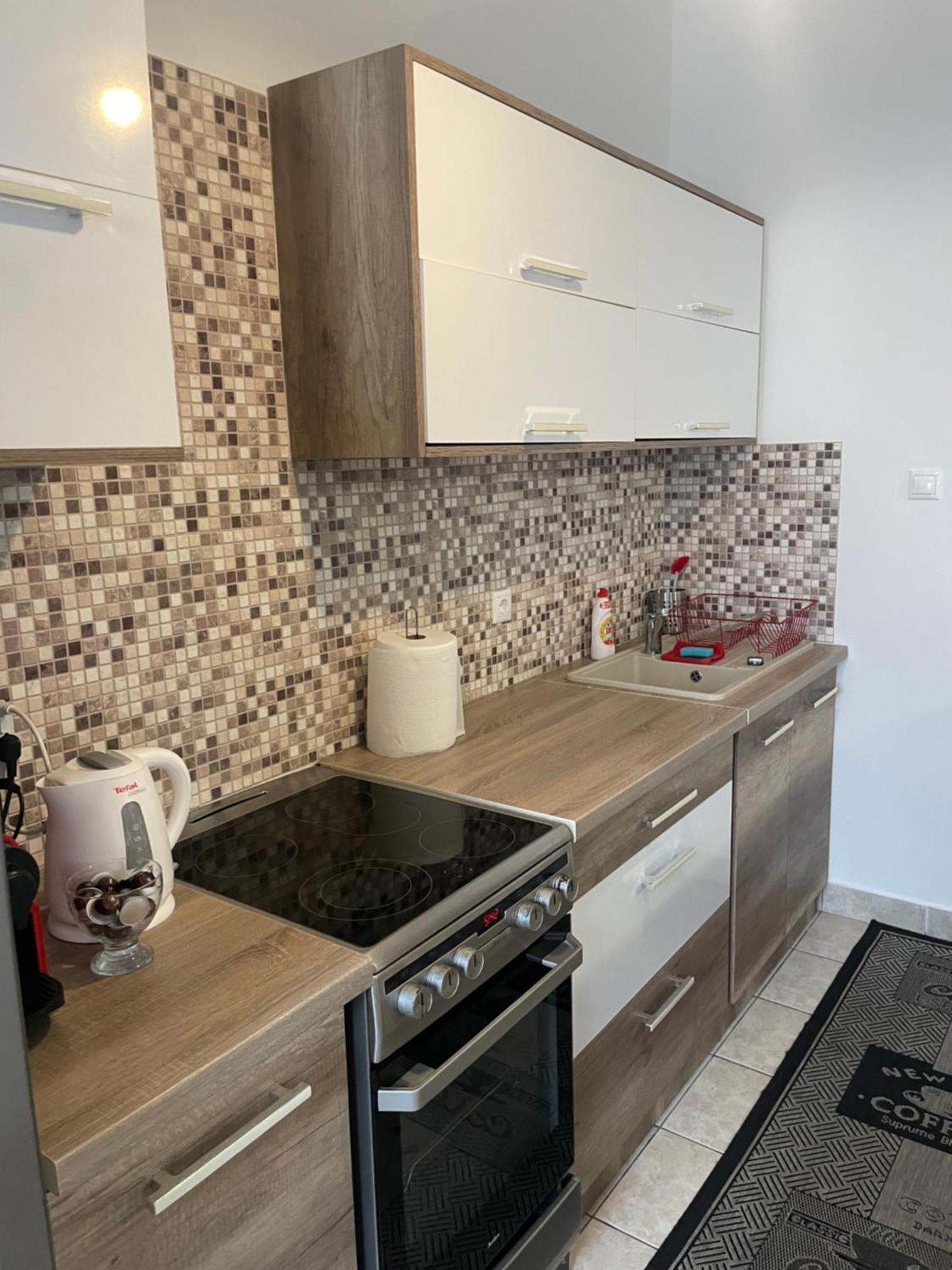 Palank Apartman Мошонмадьяровар Экстерьер фото